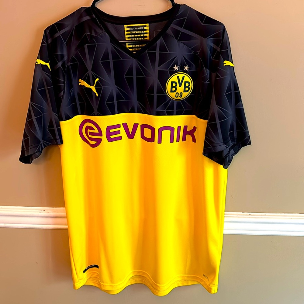 Broussia Dortmund jersey